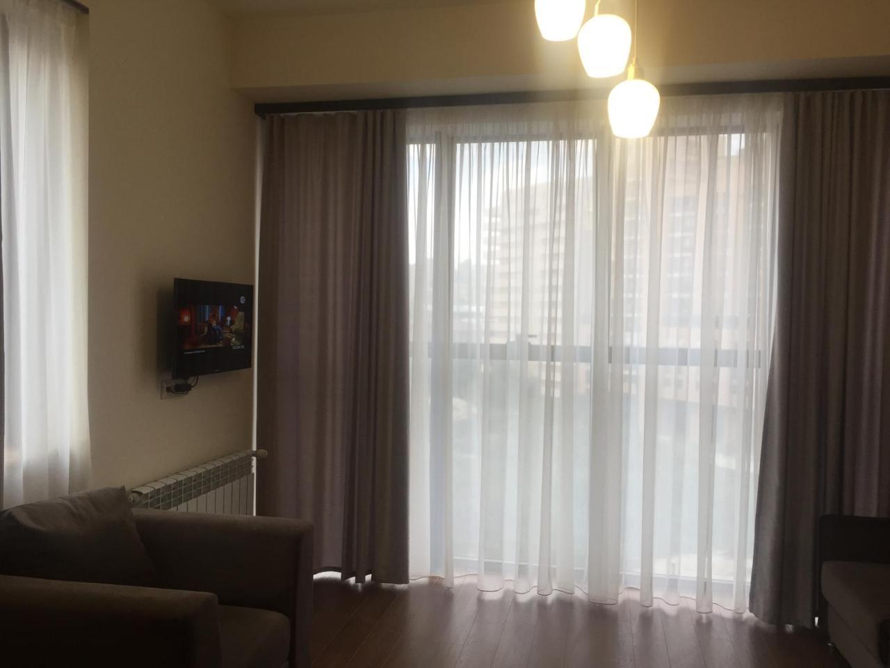 Byuzand Apartment